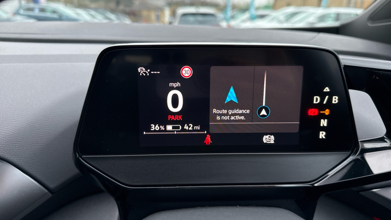 Volkswagen ID.4 109kW Life Pure 52kWh 5dr Auto Electric Estate